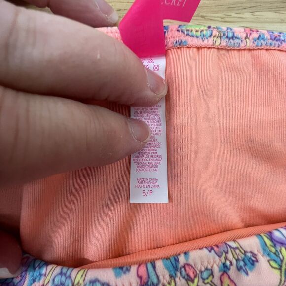 Victoria's Secret Knockout Floral‎ Cheeky Bikini Bottoms Small - Picture 4 of 4
